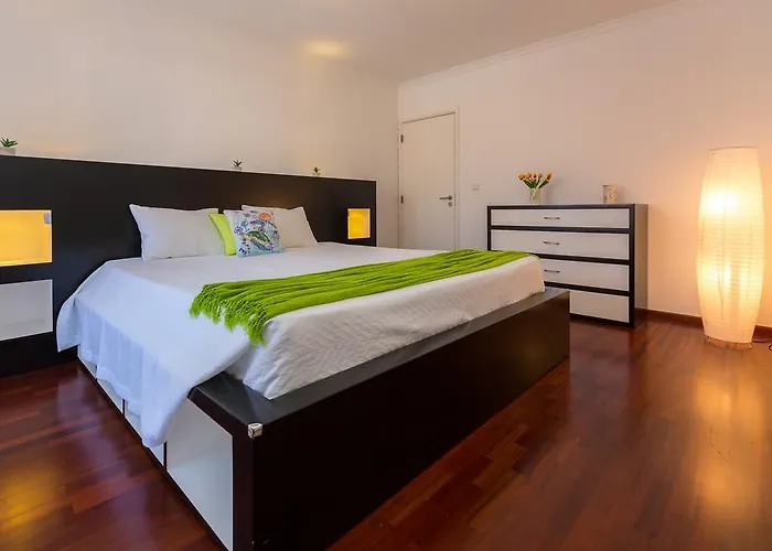 Casa Dos Avos By Rent2u, Lda * Funchal (Madeira)