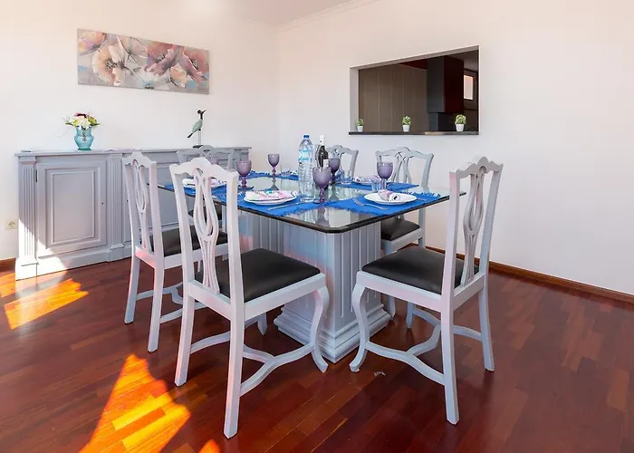 Lägenhet Casa Dos Avos By Rent2u, Lda *